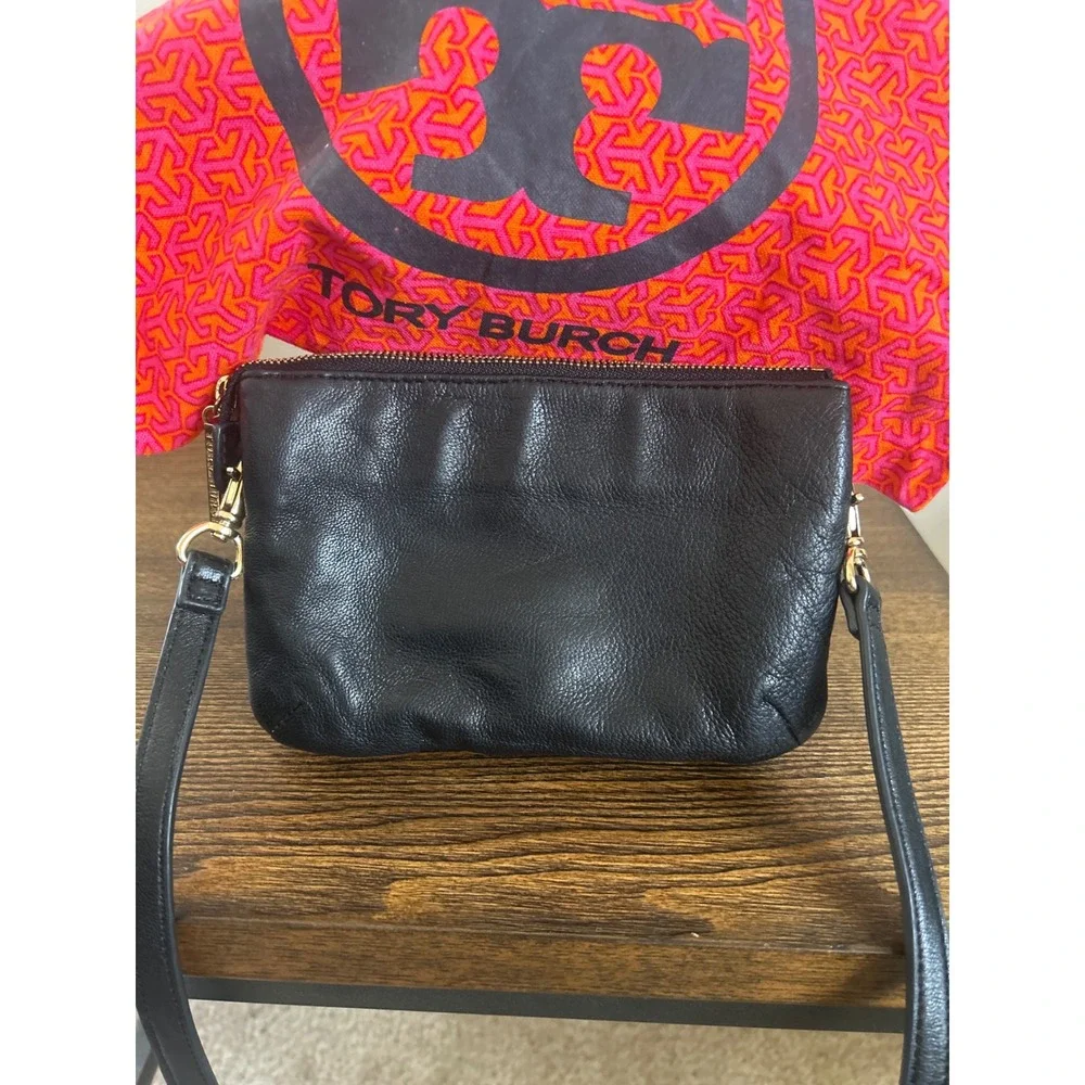 Tory Burch Marion Mini Crossbody Bag Black Pebbled Leather Gold Hardware Clutch